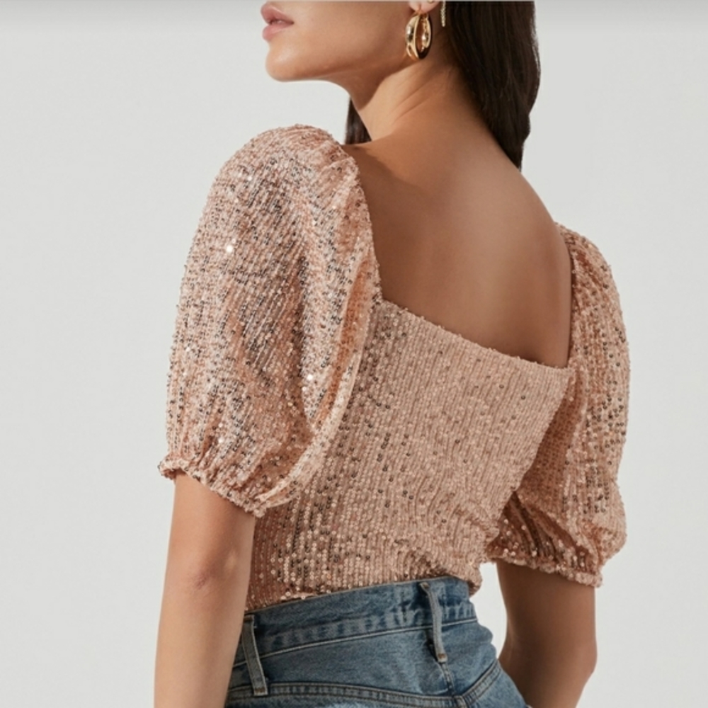 ASTR THE LABEL Women's Sequin Cinch Bust‎ Top Size M NWT - Picture 2 of 4